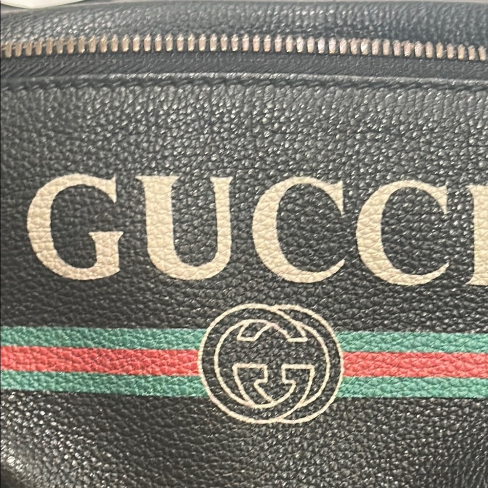 Gucci Black Leather Bum Belt Bag with Red and Green Stripes. Authentic. - Picture 7 of 10